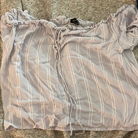 Blue strip crop - Picture 1 of 2